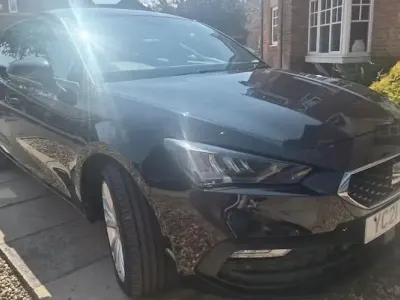 Used Seat Leon SE Dynamic 110 HP (80 kW) 2021 Black Hatchback