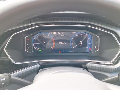 Used VW T-Cross R-line 110 HP (80 kW) 2024 White SUV