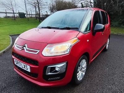 Used Citroën C3 Picasso PureTech 110 HP (80 kW) 2017 Red MPV