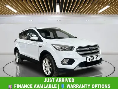 Usado Ford Kuga Titanium 120 HP (88 kW) 2018 Branco SUV