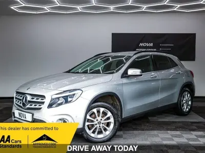 Used Mercedes GLA200 Executive 136 HP (100 kW) 2018 Silver SUV