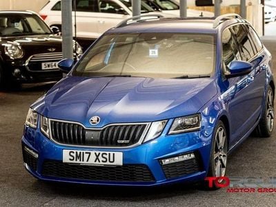 Used Skoda Octavia vRS 184 HP (135 kW) 2017 Blue Estate