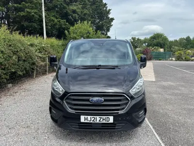 Used Ford Transit Custom Limited 130 HP (95 kW) 2021 Black Van