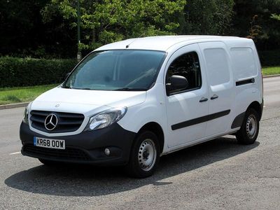 Mercedes Citan 109