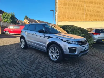 Używany Land Rover Range Rover evoque Dynamic 2015 Srebrny Kombi