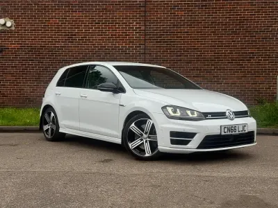 Used VW Golf VII R 2016 White Hatchback