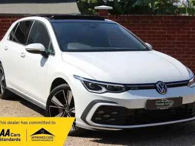 Used VW Golf VIII GTE 2022 White Hatchback