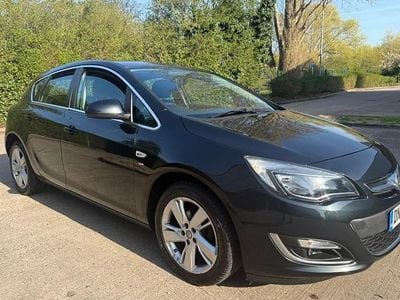 Used Vauxhall Astra SRi 2014 Black Hatchback