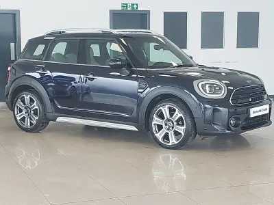 Używany Mini Cooper Exclusive 136 KM (100 kW) 2022 Czarny Hatchback