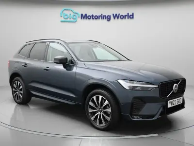 Used Volvo XC60 Plus 197 HP (144 kW) 2023 Blue SUV