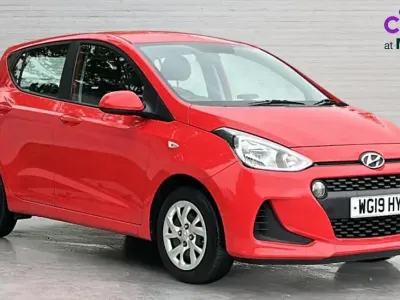 Used Hyundai i10 SE 87 HP (63 kW) 2019 Red Hatchback
