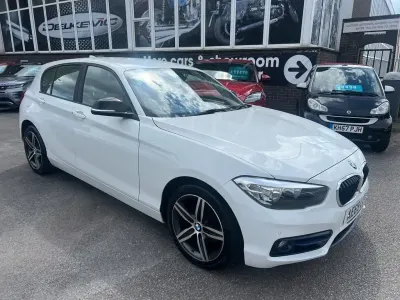 Used BMW 118 Sport Line 136 HP (100 kW) 2019 White Hatchback
