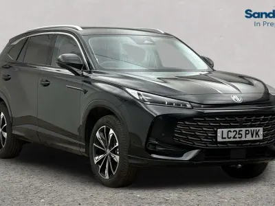 Używany MG HS Trophy 169 KM (124 kW) 2024 Czarny SUV