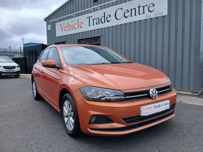 Used VW Polo SE 95 HP (69 kW) 2018 Orange Hatchback