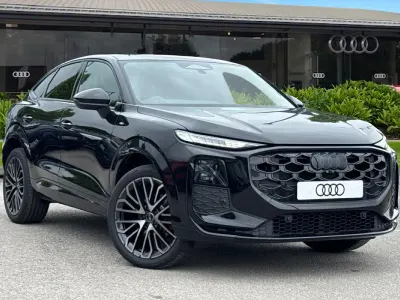 New Audi Q3 Sportback Comfort 150 HP (110 kW) 2026 Black SUV