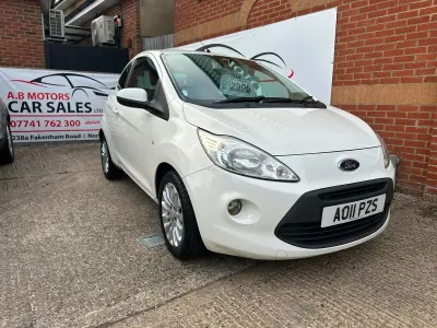 Used Ford Ka Zetec 69 HP (50 kW) 2011 White Hatchback