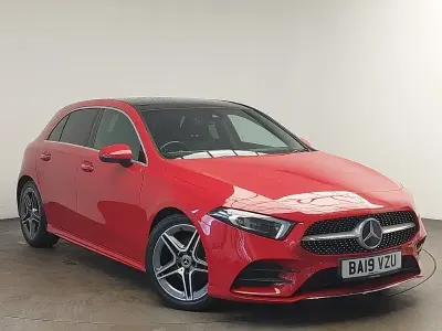 Used Mercedes A180 AMG Line Premium Plus 116 HP (85 kW) 2019 Red Hatchback