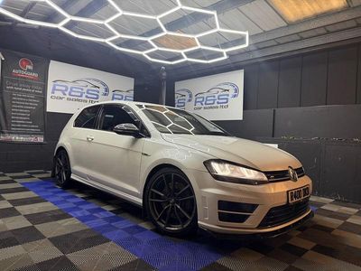 White Used 2014 VW Golf VII R Hatchback | £11,995 (Fair price)