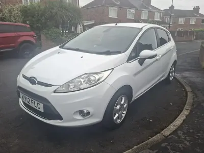 Używany Ford Fiesta Titanium 95 KM (69 kW) 2012