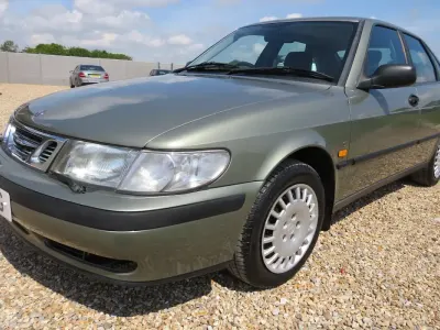 Used Saab 9-3 130 HP (95 kW) 1998 Green Hatchback