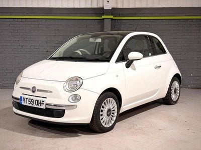 White Used 2009 Fiat 500 Lounge Hatchback | £2,495 (Fair price)