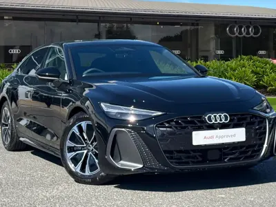 Begagnad Audi A6 S-Line 299 HK (219 kW) 2026 Svart Sedan