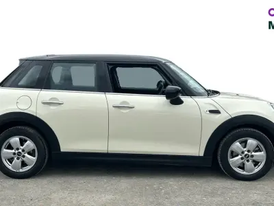Used Mini Cooper Classic 136 HP (100 kW) 2020 White Hatchback