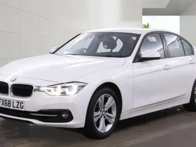 Used BMW 320 Sport Line 2018 White Sedan