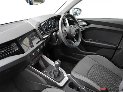 Used Audi A1 Sport 94 HP (69 kW) 2023 White SUV