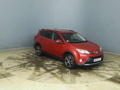 Used Toyota RAV4 124 HP (91 kW) 2015 Red SUV