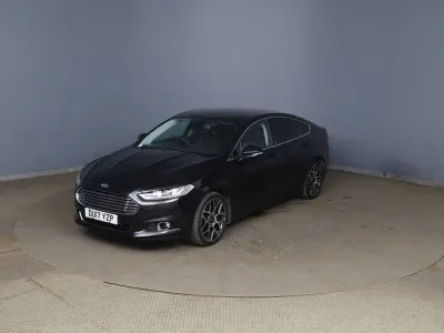 Used Ford Mondeo Titanium 180 HP (132 kW) 2017 Black Hatchback
