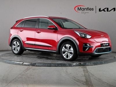 Red Used 2022 Kia Niro SUV | £15,195 (Super price)