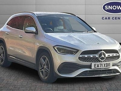 Mercedes GLA220
