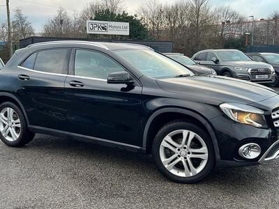 Used 2017 Mercedes GLA200 SUV | £11,995 (Fair price)