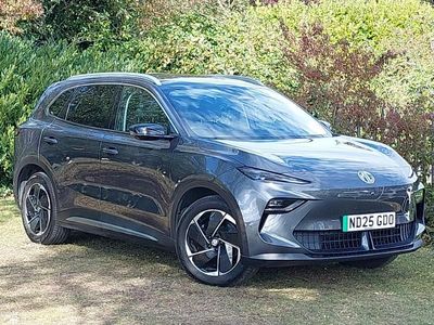 Grey Used 2025 MG MG5 EV Trophy Estate | £24,998