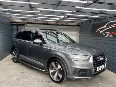 Begagnad Audi Q7 S-Line 2016 Grå SUV