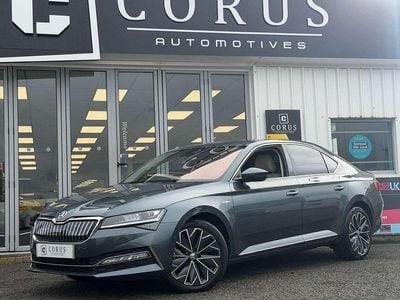 Usado Skoda Superb LAURIN & KLEMENT 2020 Gris Utilitario
