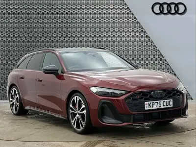 Used Audi A5 Advanced 362 HP (266 kW) 2025 Red Estate