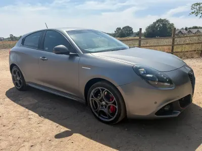 Used Alfa Romeo Giulietta Edizione Speciale 2017 Grey Hatchback