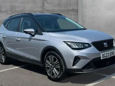 Used Seat Arona SE Technology 110 HP (80 kW) 2023 Silver SUV