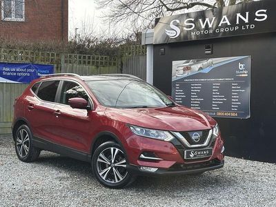 Used Nissan Qashqai N-Connecta 2018 Red SUV