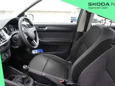 Used Skoda Fabia Colour Edition 94 HP (69 kW) 2019 Rallye green metallic black magic pearl effect Hatchback
