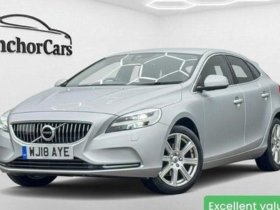 Begagnad Volvo V40 Inscription 152 HK (111 kW) 2019 Halvkombi