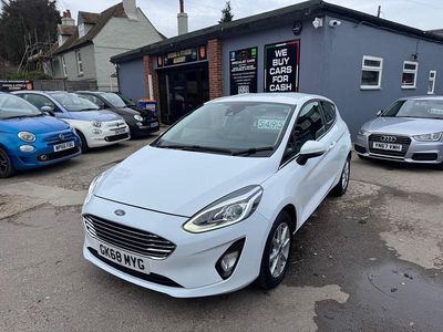 Used Ford Fiesta Zetec 2018 White Hatchback