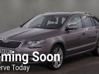 Used Skoda Superb Elegance 140 HP (102 kW) 2014 Mauve Estate