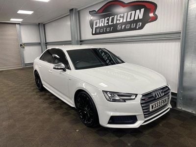 White Used 2018 Audi A4 Sport Sedan | £20,995 (Fair price)