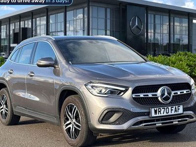 Mercedes GLA200