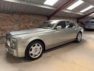 Used Rolls Royce Phantom 460 HP (338 kW) 2007 Silver Sedan