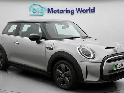 Used Mini Cooper S Level 1 135 kW (184 HP) 2023 Silver Hatchback