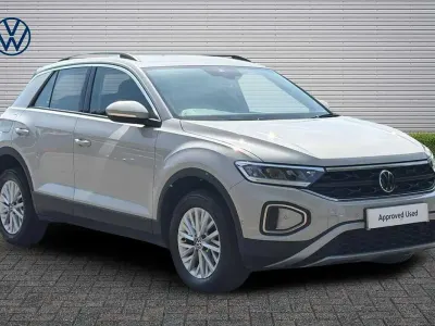 Used VW T-Roc Life 110 HP (80 kW) 2022 Grey SUV